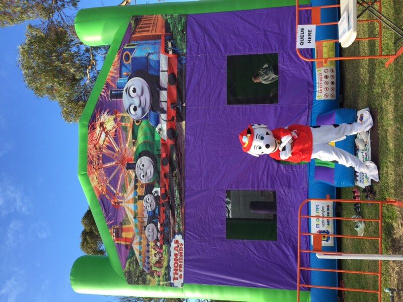 Combo 6 x 6 - Thomas & Friends Jumping Castle including Supervision